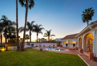 Charming Andalusian Villa all on one level in Marbella East