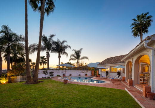 Charming Andalusian Villa all on one level in Marbella East