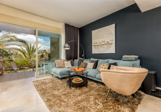 Elegant north east facing, three bedroom townhouse located in La Cala Golf, Mijas