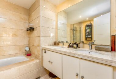 Elegant north east facing, three bedroom townhouse located in La Cala Golf, Mijas