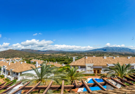 Elegant north east facing, three bedroom townhouse located in La Cala Golf, Mijas