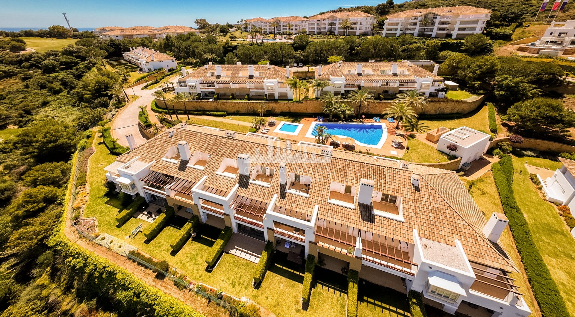 Elegant north east facing, three bedroom townhouse located in La Cala Golf, Mijas