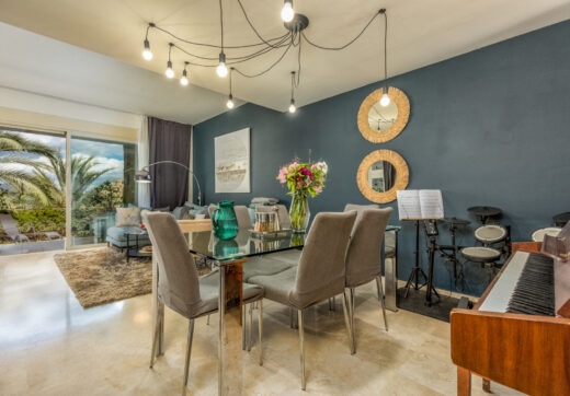 Elegant north east facing, three bedroom townhouse located in La Cala Golf, Mijas