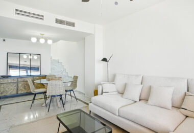 Beautiful, south facing three bedroom duplex penthouse, located in the gated community Costa Nagueles III