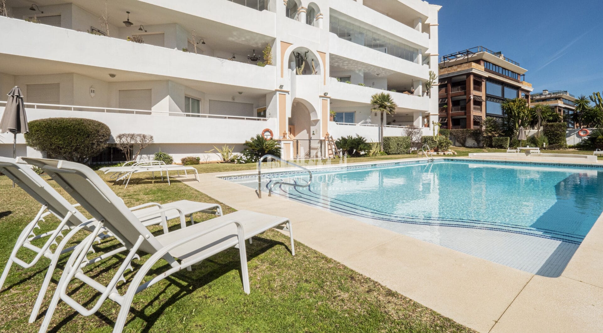 Exclusive Beachfront Two-Bedroom South-Facing Apartment with Sea Views in La Herradura, Marbella