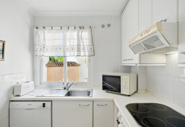 Exclusive Beachfront Two-Bedroom South-Facing Apartment with Sea Views in La Herradura, Marbella