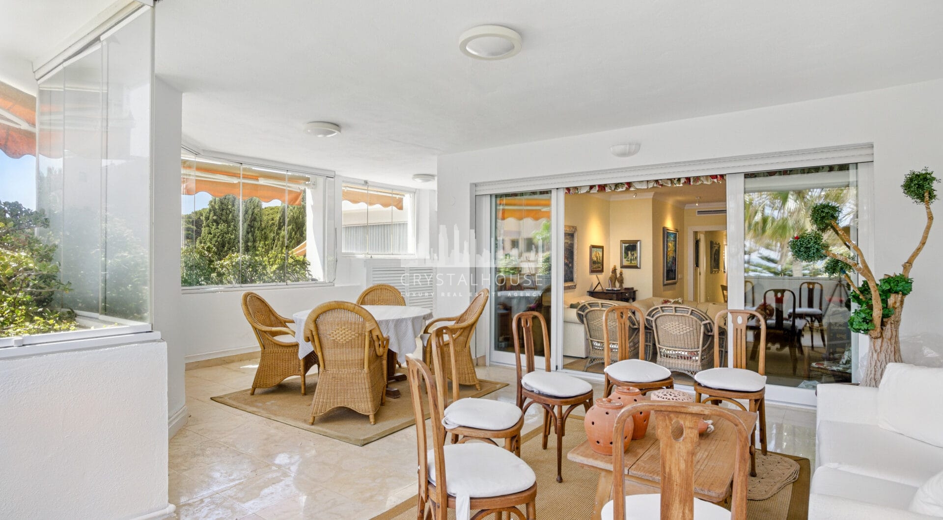 Exclusive Beachfront Two-Bedroom South-Facing Apartment with Sea Views in La Herradura, Marbella