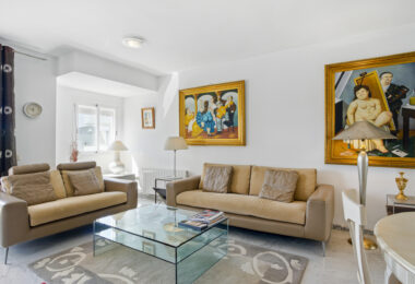Impressive three bedroom, south facing duplex penthouse in the well-known and gated community Marbella Real