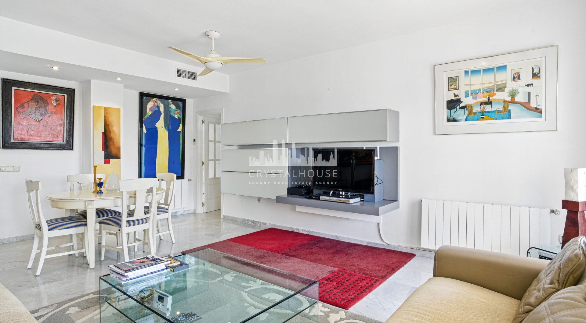 Impressive three bedroom, south facing duplex penthouse in the well-known and gated community Marbella Real