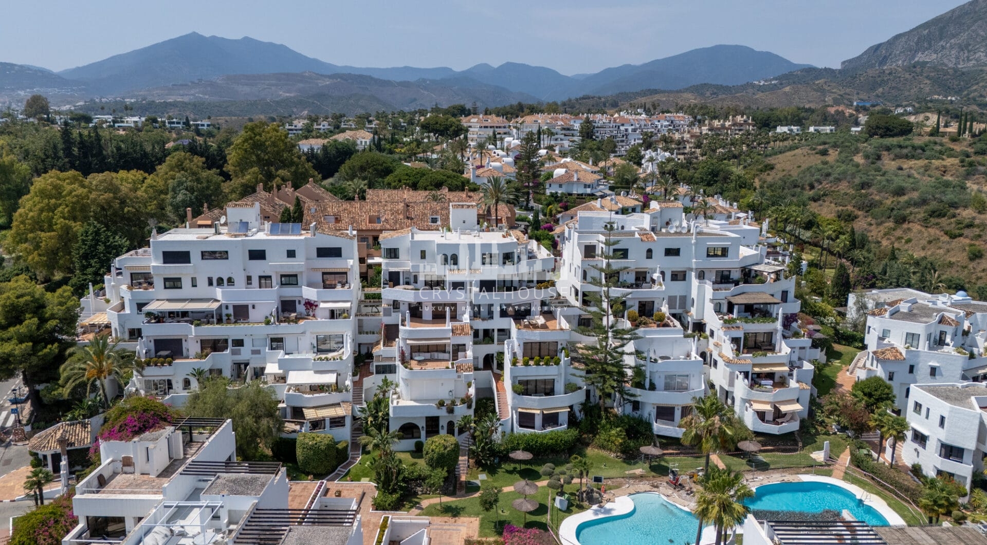Elegant Penthouse with Breathtaking Views in Coto Real, Marbella’s Golden Mile