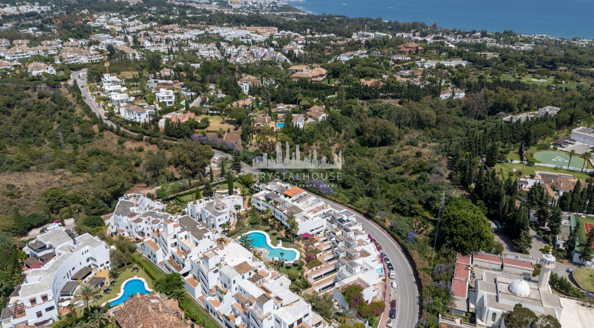 Elegant Penthouse with Breathtaking Views in Coto Real, Marbella’s Golden Mile