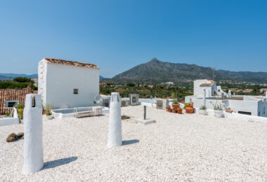 Elegant Penthouse with Breathtaking Views in Coto Real, Marbella’s Golden Mile