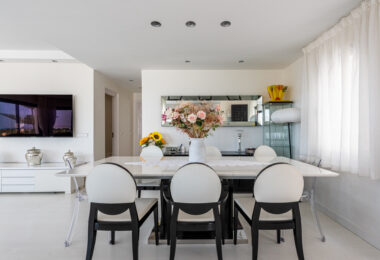 Elegant Penthouse with Breathtaking Views in Coto Real, Marbella’s Golden Mile