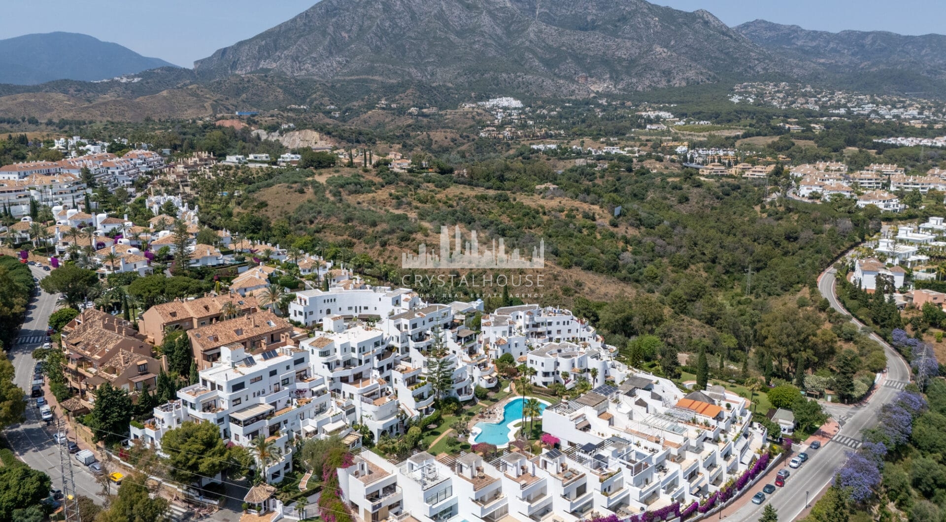 Elegant Penthouse with Breathtaking Views in Coto Real, Marbella’s Golden Mile