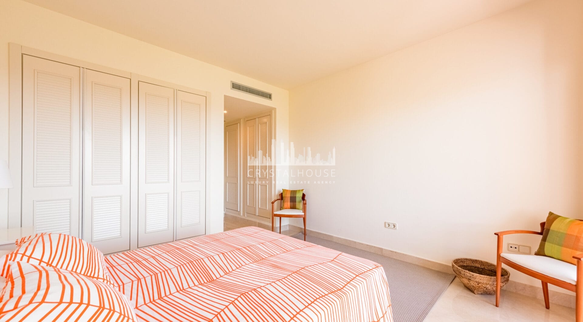 Panoramic Sea View Apartment in a Prime Elevated Position!
