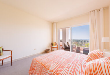 Panoramic Sea View Apartment in a Prime Elevated Position!