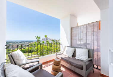 Panoramic Sea View Apartment in a Prime Elevated Position!