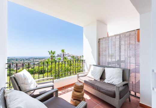 Panoramic Sea View Apartment in a Prime Elevated Position!
