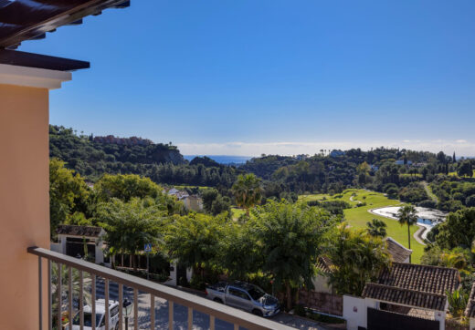 Spacious Townhouse in Los Almendros, Los Arqueros Golf
