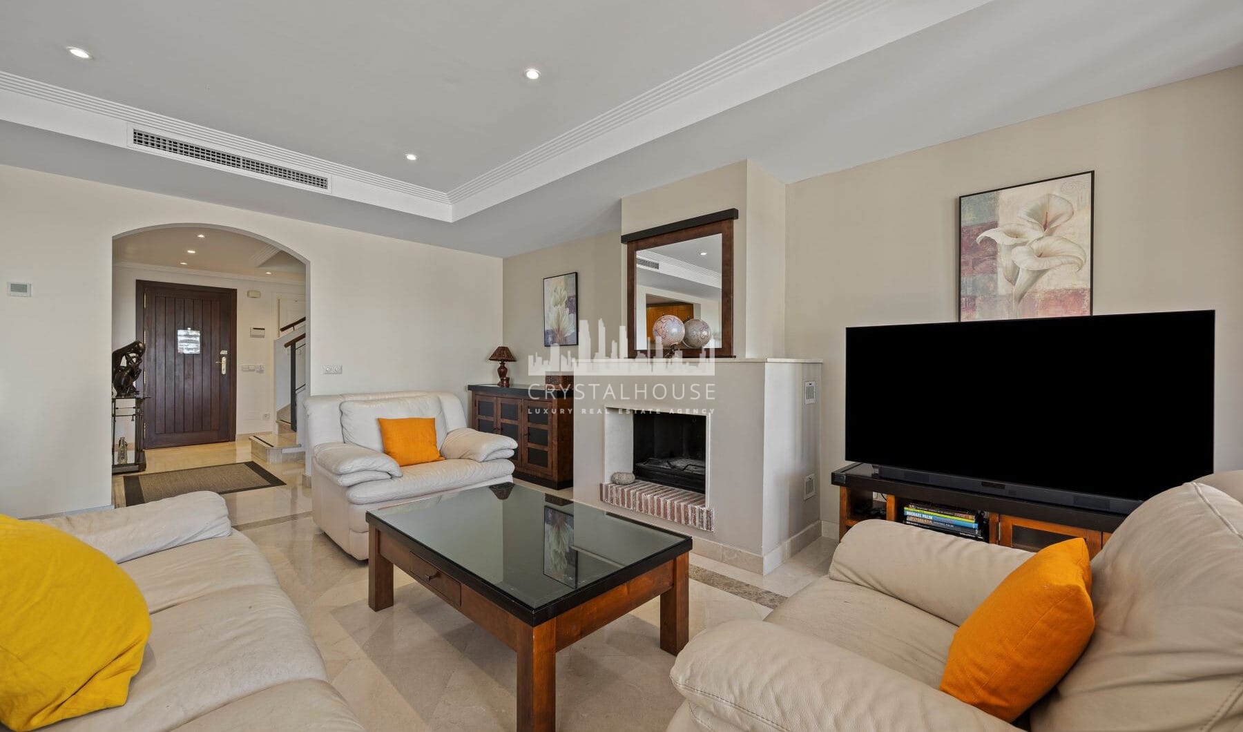 Spacious Townhouse in Los Almendros, Los Arqueros Golf