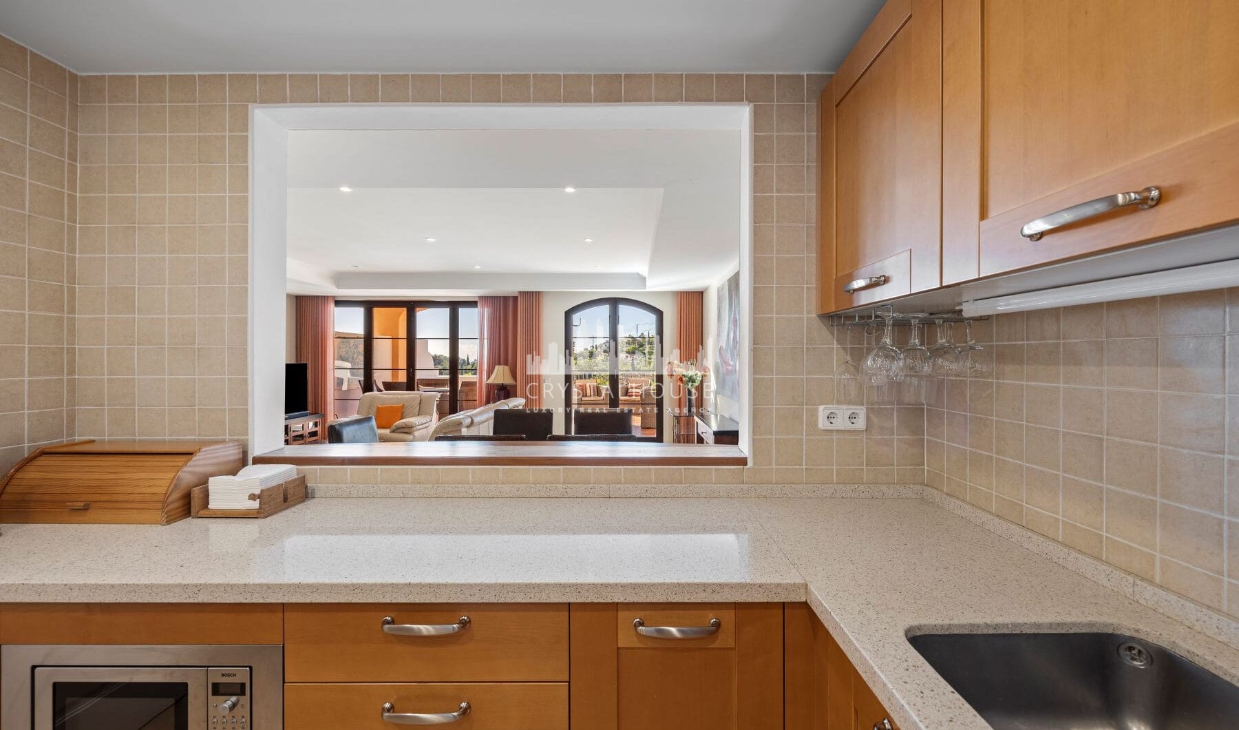 Spacious Townhouse in Los Almendros, Los Arqueros Golf