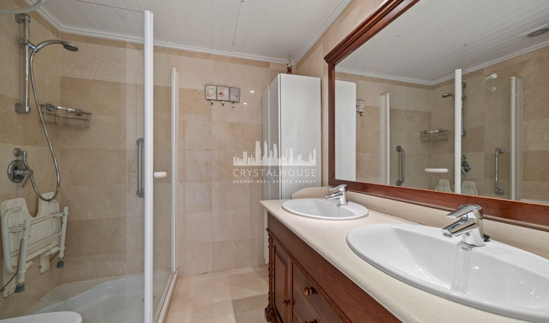 Spacious Townhouse in Los Almendros, Los Arqueros Golf