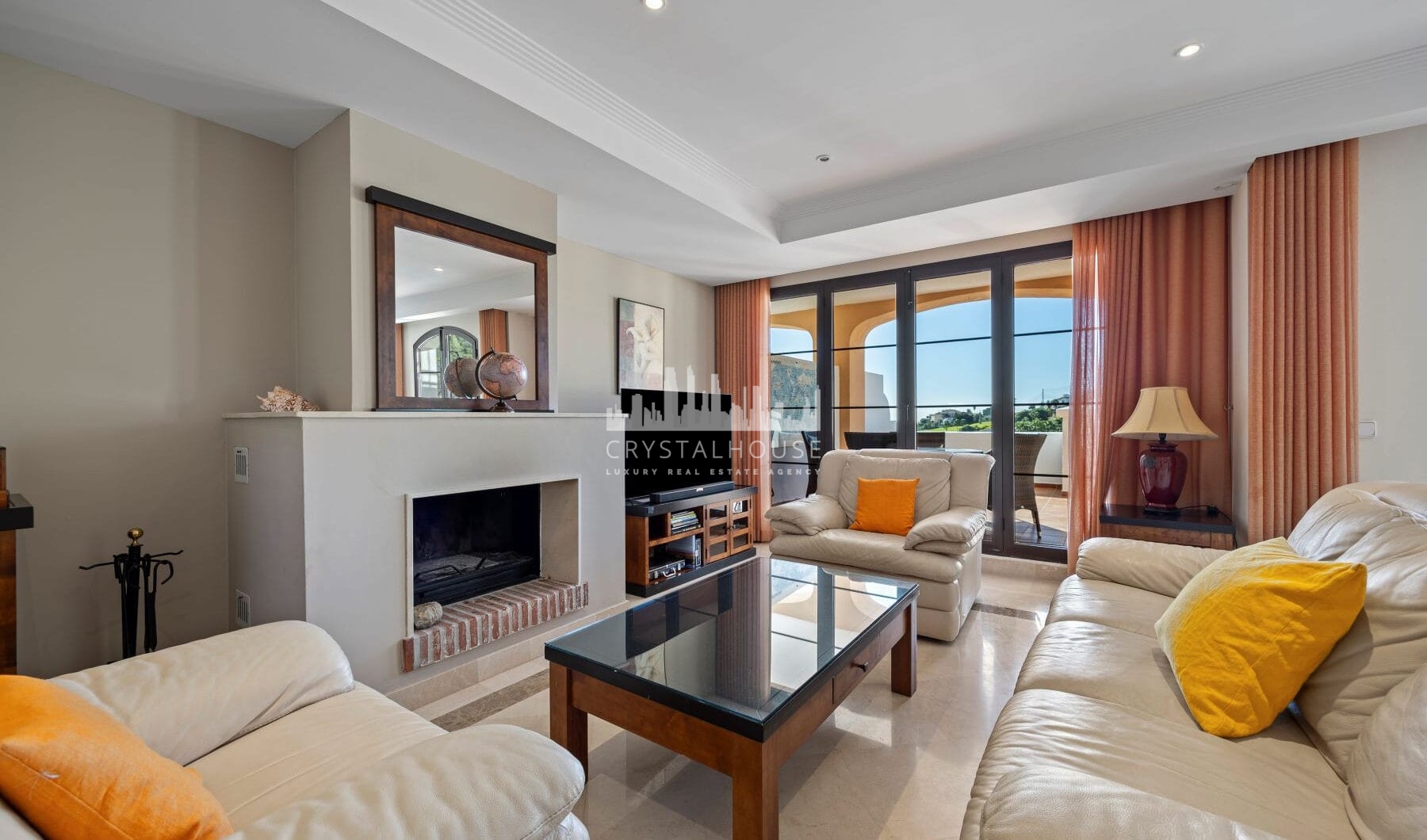 Spacious Townhouse in Los Almendros, Los Arqueros Golf