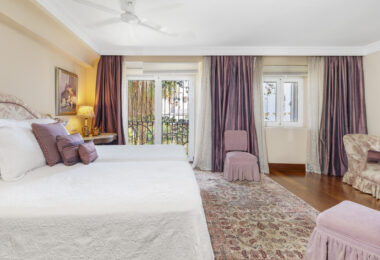 Charming  house , located in Marbella's Old Town.