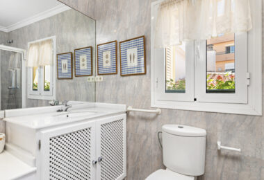 Charming  house , located in Marbella's Old Town.
