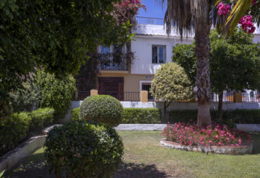 Charming  house , located in Marbella's Old Town.