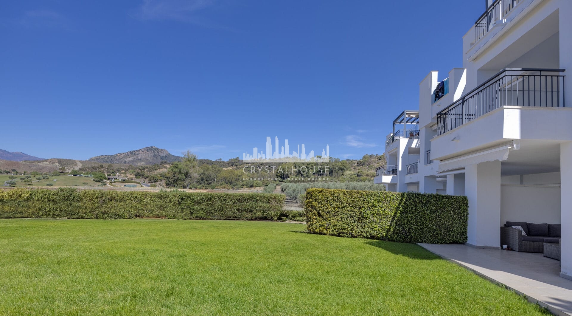 Ground Floor Apartment in Los Arqueros, Benahavís