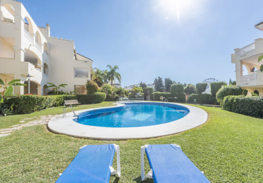 Exceptional Ground Floor Corner Apartment in El Paraíso, Estepona