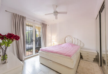 Exceptional Ground Floor Corner Apartment in El Paraíso, Estepona