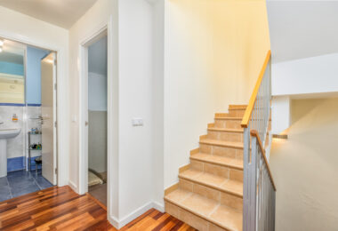 Fantastic LOW PRICE SEMI-DETACHED HOUSE!