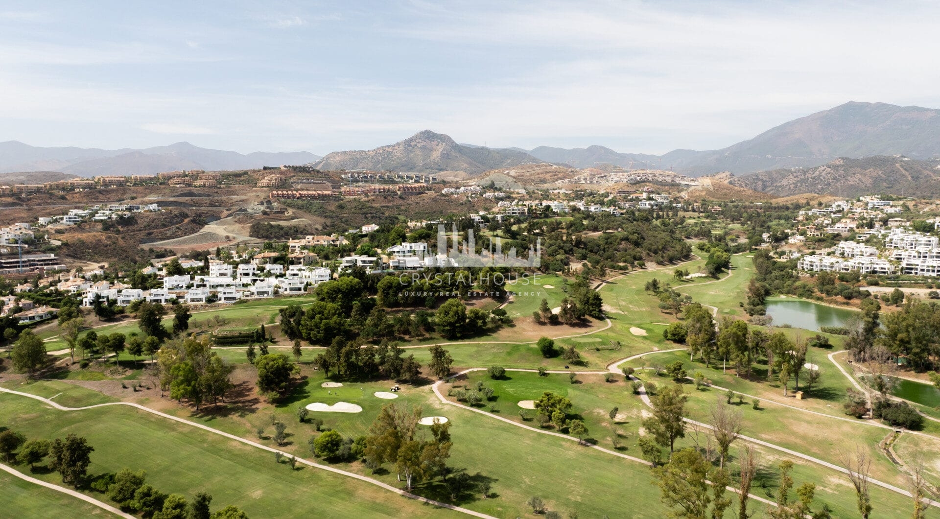 Villa Felisa - Detached Villa in El Paraiso Alto, Benahavis
