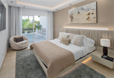 Stunning duplex penthouse beach front in the sought after area of Puerto Banús