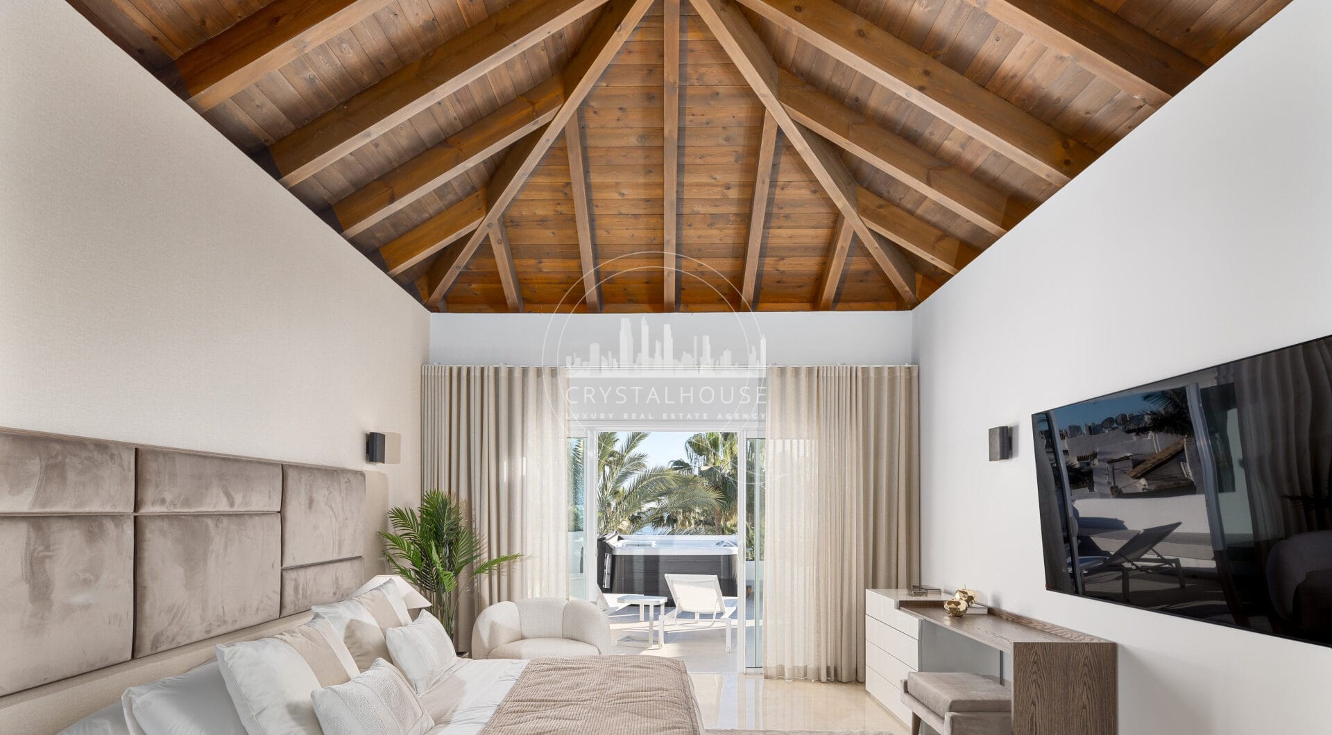 Stunning duplex penthouse beach front in the sought after area of Puerto Banús