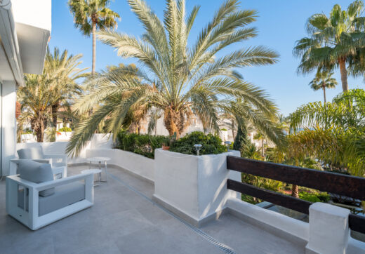 Stunning duplex penthouse beach front in the sought after area of Puerto Banús
