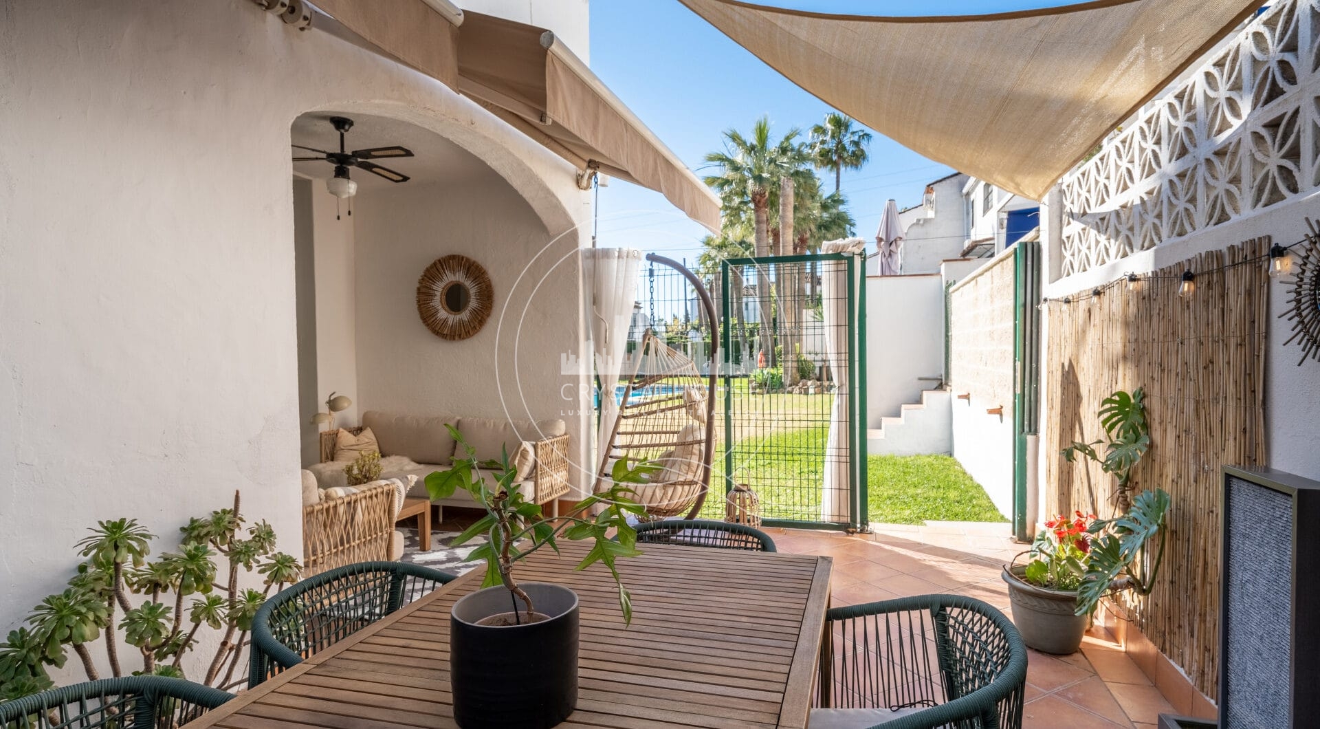 Stunning semi-detached house in Bel Air – official rental licence and 900m from the beach