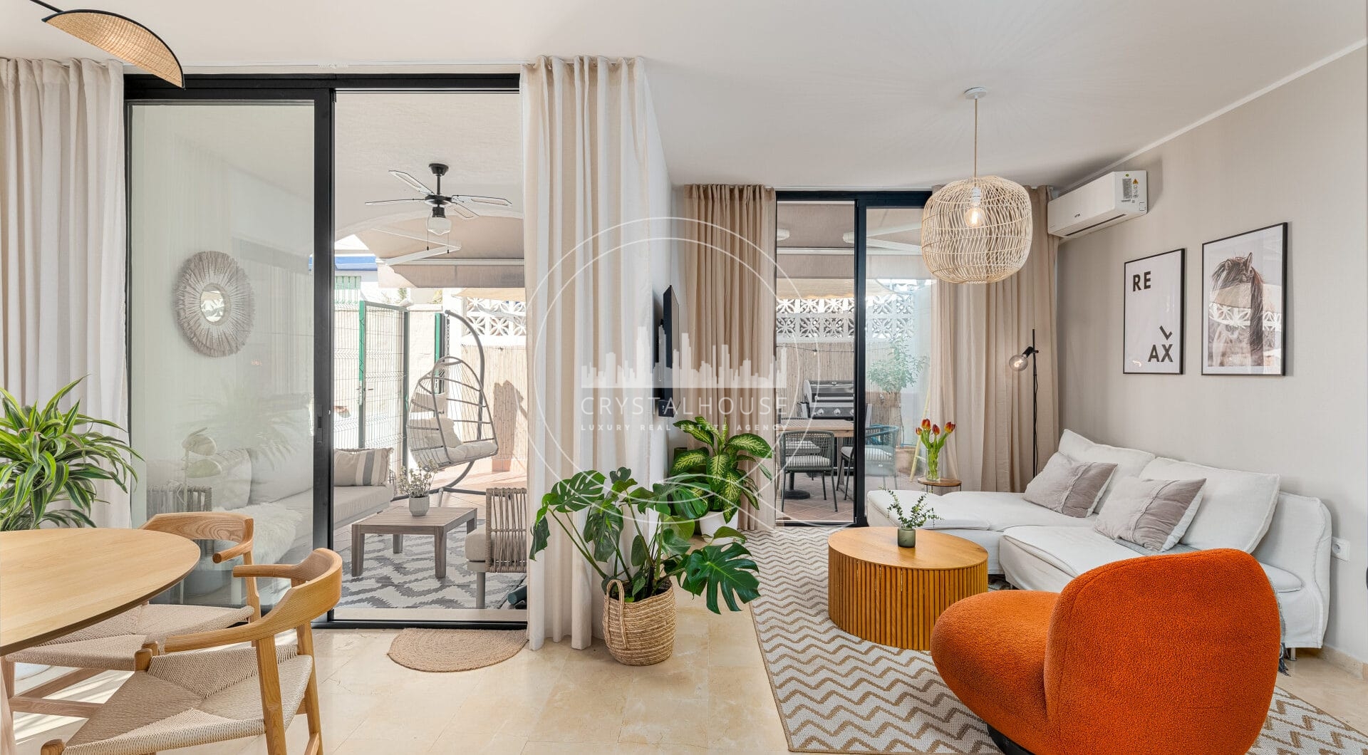 Stunning semi-detached house in Bel Air – official rental licence and 900m from the beach