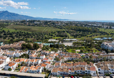 Stunning semi-detached house in Bel Air – official rental licence and 900m from the beach