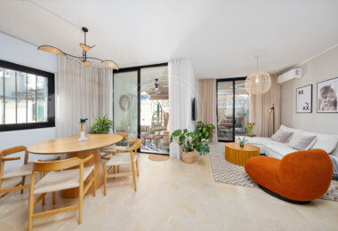 Stunning semi-detached house in Bel Air – official rental licence and 900m from the beach