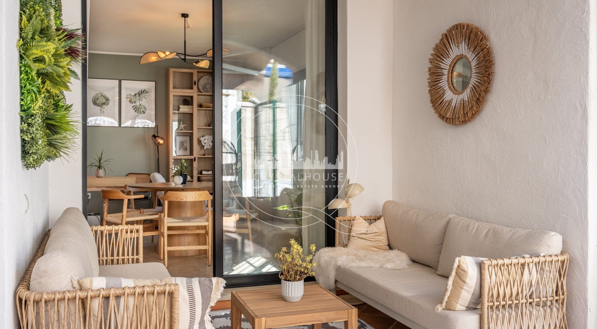 Stunning semi-detached house in Bel Air – official rental licence and 900m from the beach