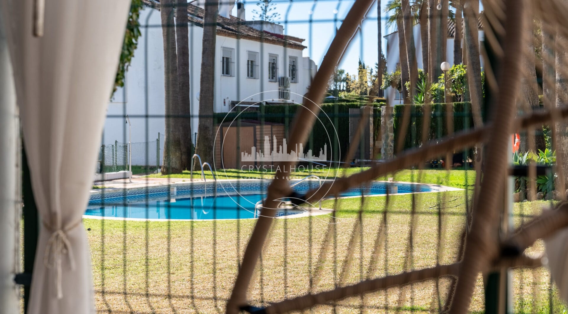 Stunning semi-detached house in Bel Air – official rental licence and 900m from the beach