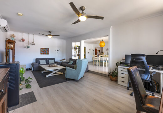 Stunning 7-Bedroom Villa with Pool, Terrace &amp; Family-Friendly Amenities