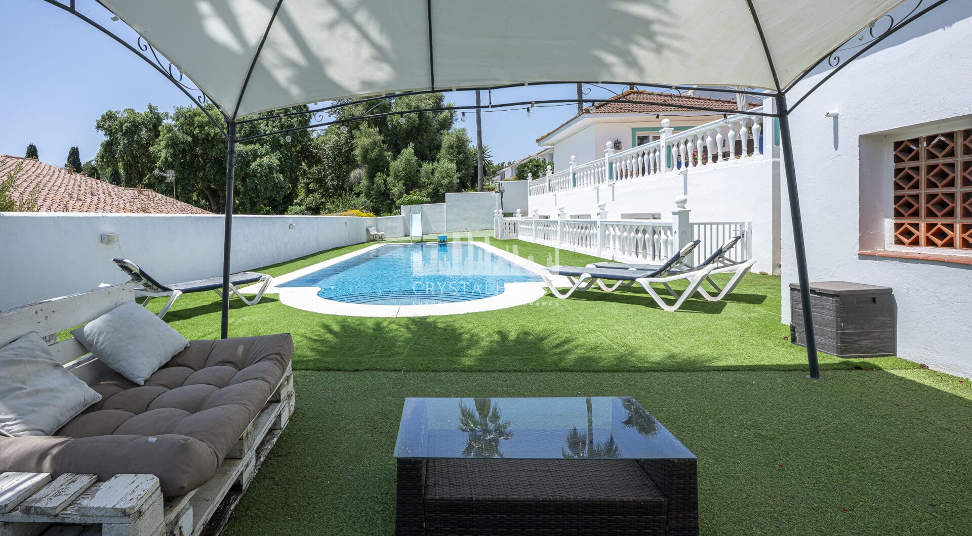 Stunning 7-Bedroom Villa with Pool, Terrace &amp; Family-Friendly Amenities