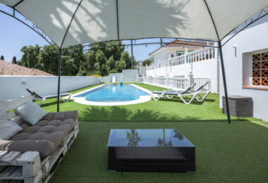 Stunning 7-Bedroom Villa with Pool, Terrace &amp; Family-Friendly Amenities