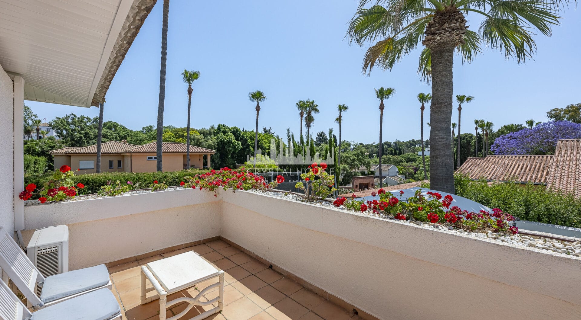 Stunning 7-Bedroom Villa with Pool, Terrace &amp; Family-Friendly Amenities