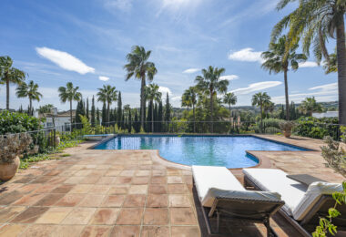 5 bedroom Expansive garden