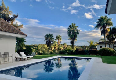 Stunning 5-Bedroom Villa on Valderrama Golf Course – Sotogrande